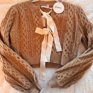 Boutique Storia Bow Sweater